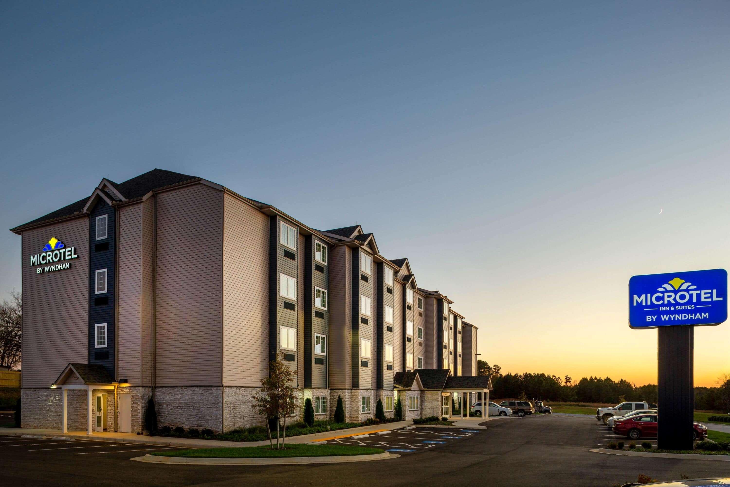 Microtel Inn Suites By Wyndham South Hill Buitenkant foto